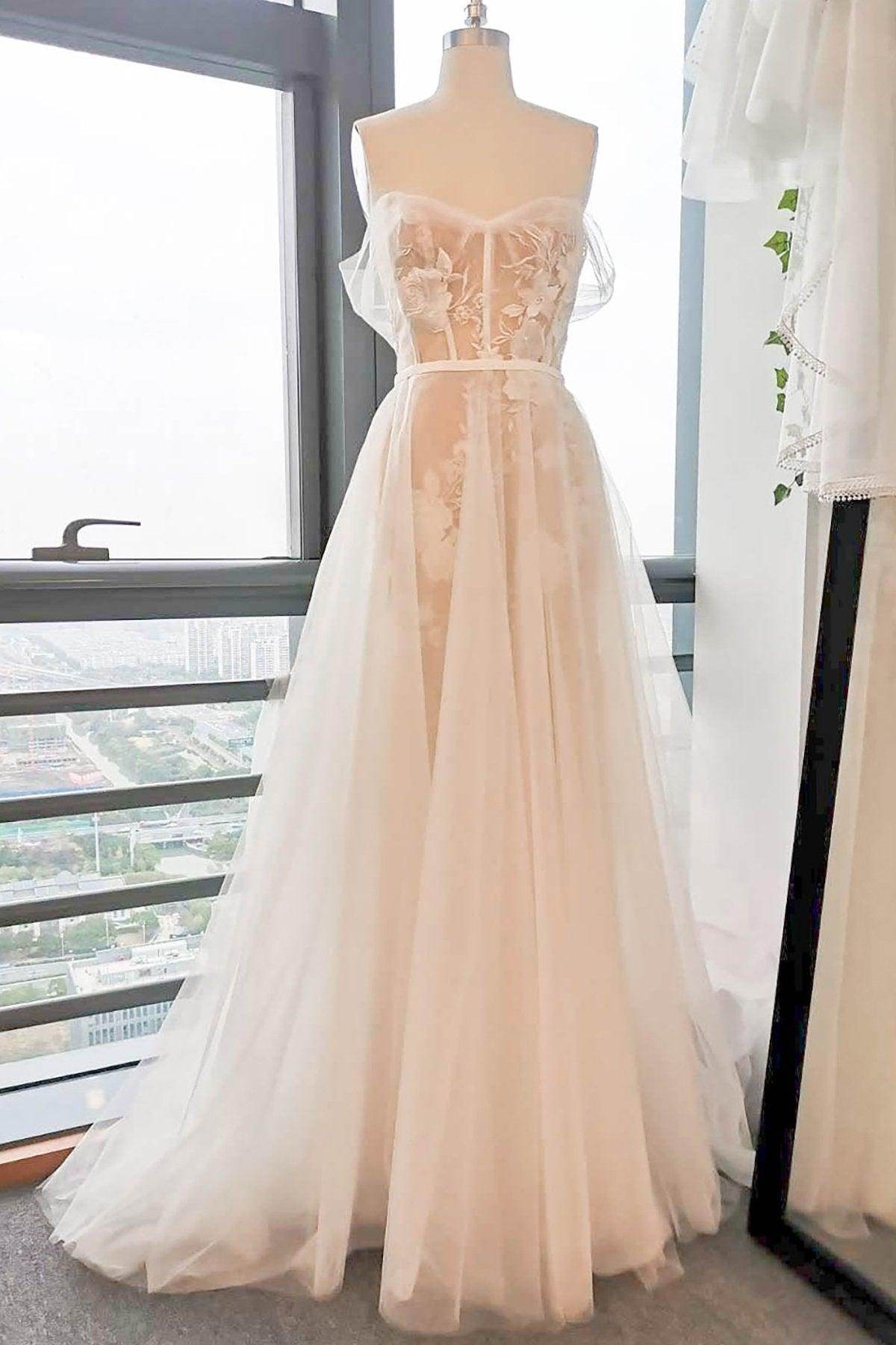 Sheath Sweep-Brush Train Lace Tulle Wedding Dress CW2747 - COCOMELODY